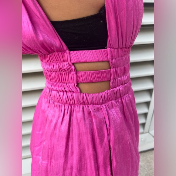 Revolve pink jumper - Picture 3 of 6